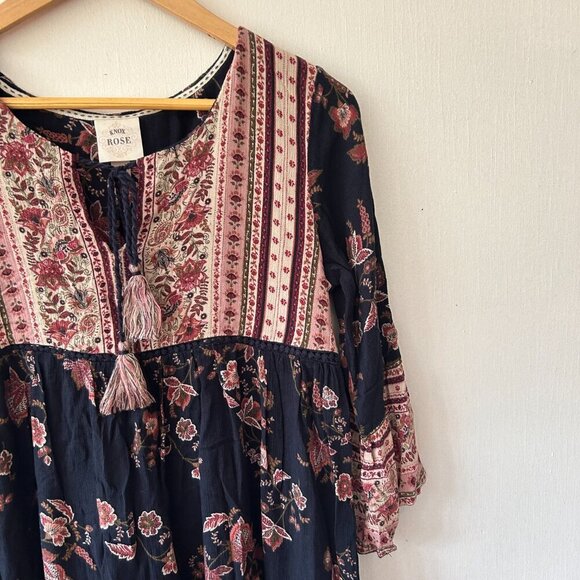 Knox Rose Shift Dress Womens Small Black Floral Boho V-neck Knee Length - Picture 2 of 6